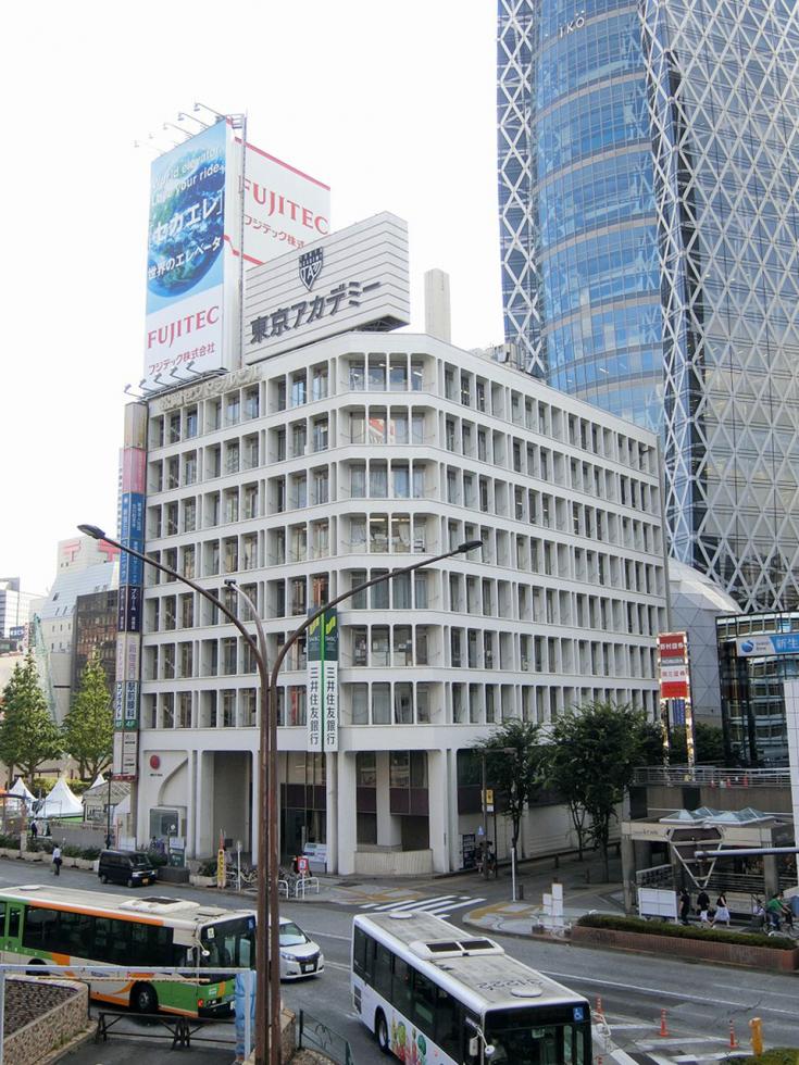 Matsuoka Centralbuilding