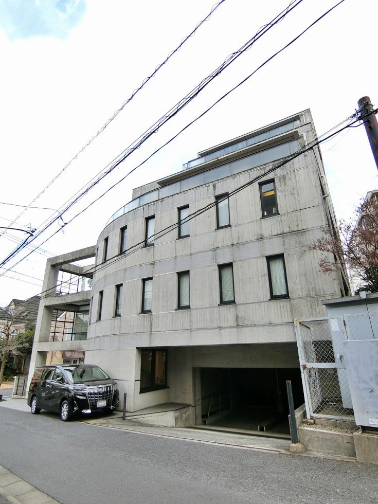 TAKI Building Omotesando