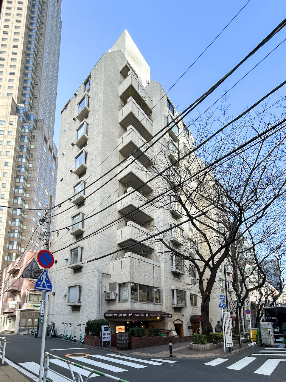 Shin-Nanpeidai Apartment