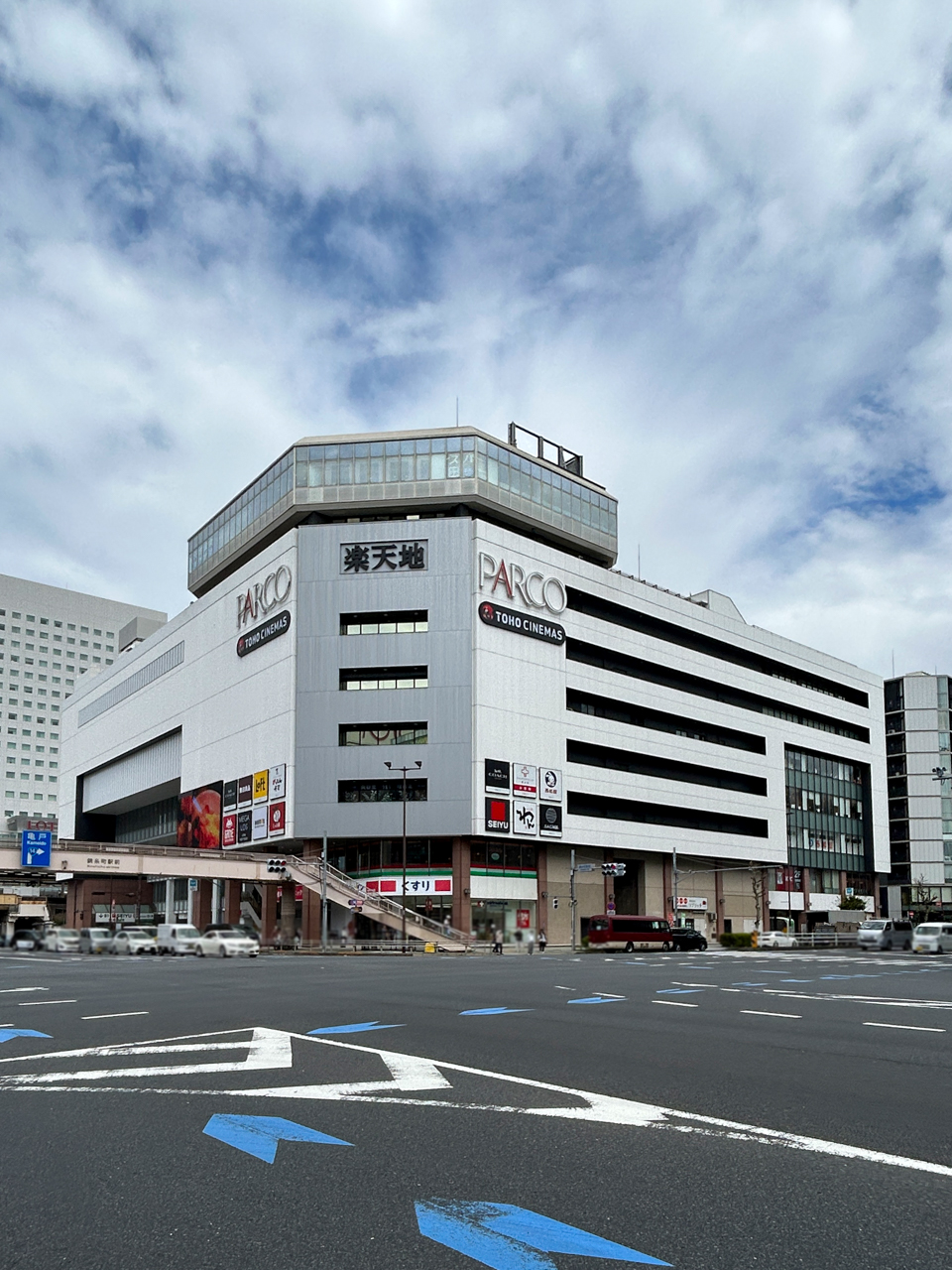 Kinshicho Parco (Rakutenchi Building)