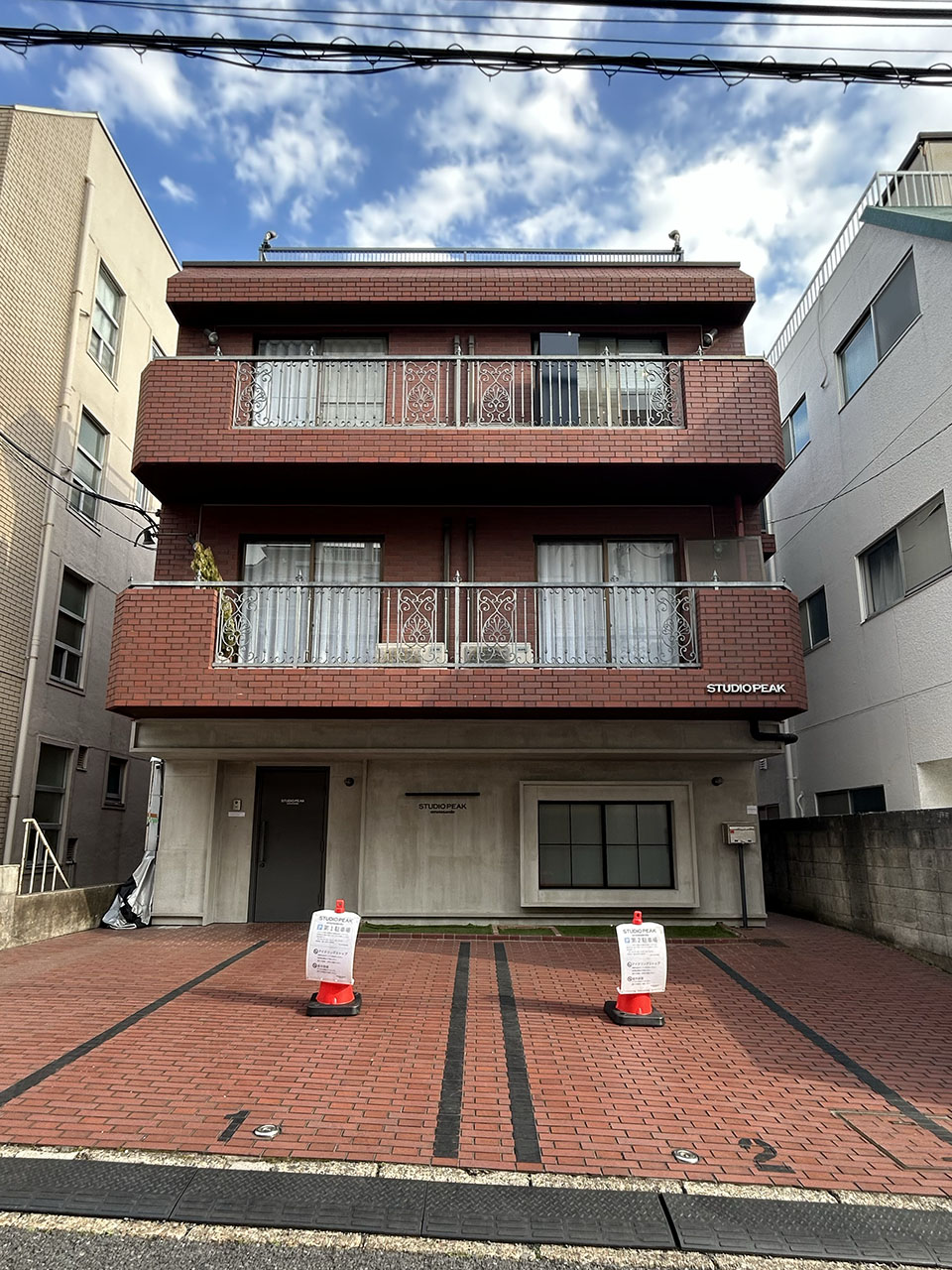 Minamiaoyama Detached House