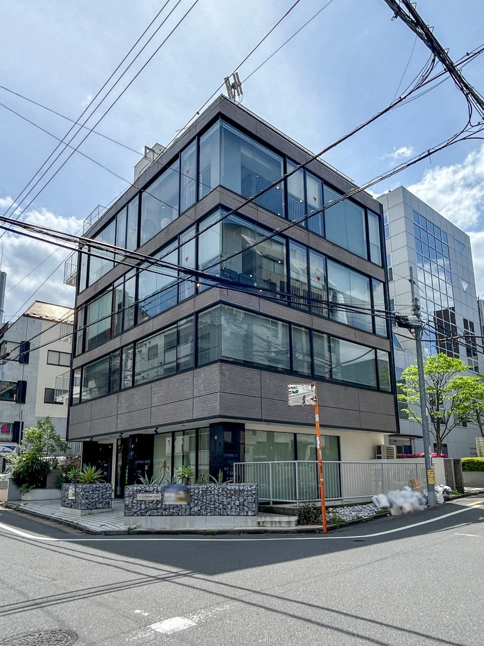 Atrium Ebisu Minami 1-chomebuilding