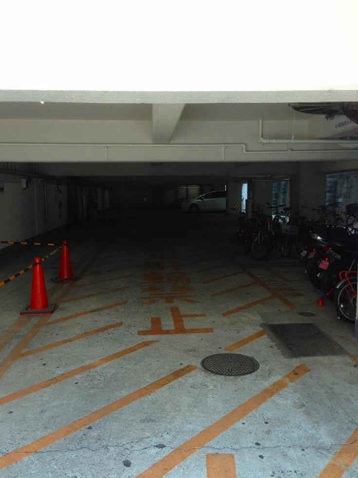 駐車場・駐輪スペース