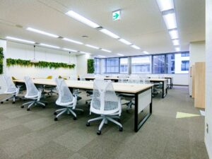 【セットアップ】恵比寿エリア　こだわりの内装・什器付きでスムーズに入居可能！会議室・リフレッシュスペース・最新設備が「敷金0」相談可能です！