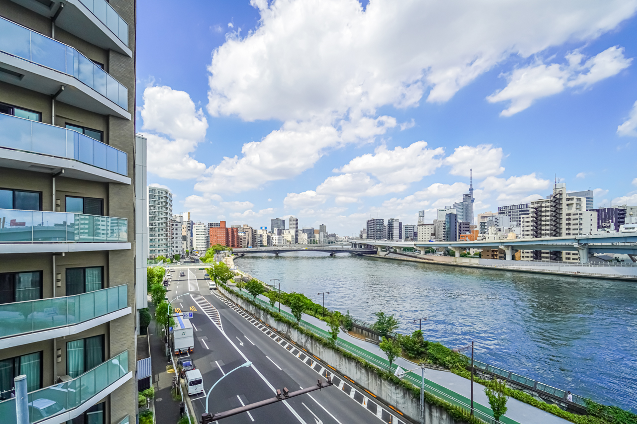 【デザイナーズ】日本橋浜町エリア・スカイツリーも望めるリバービューの心地よい空間♪95坪のゆとりあるデザイナーズ物件です☆